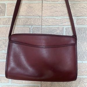 Coach Vintage Taylor Burgundy Crossbody